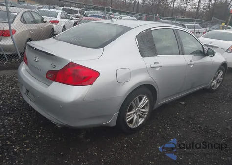 2013 Infiniti G37X из США, поврежденный, VIN JN1CV6AR3DM768880